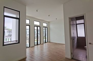 Tenderfields @ Eco Majestic