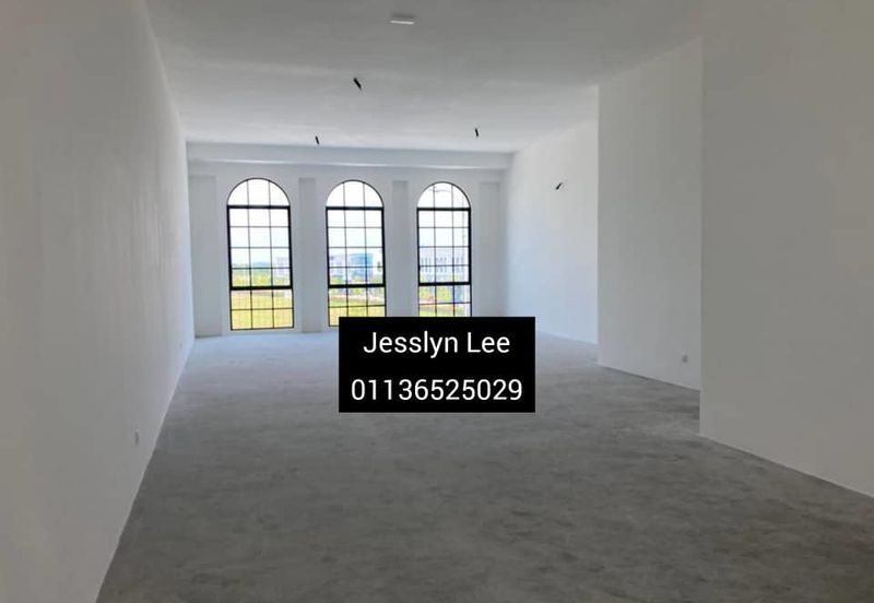 Brighton @ Eco Majestic