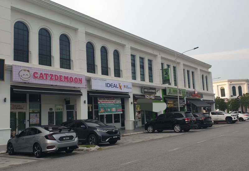 Ivoris @ Eco Majestic