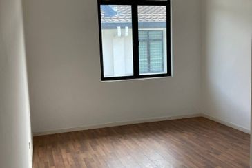 Cradleton @ Eco Majestic