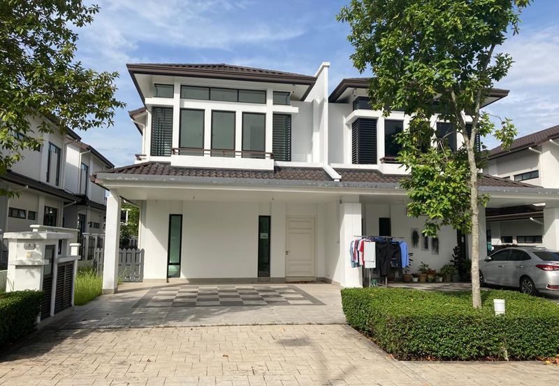 Tenderfields @ Eco Majestic