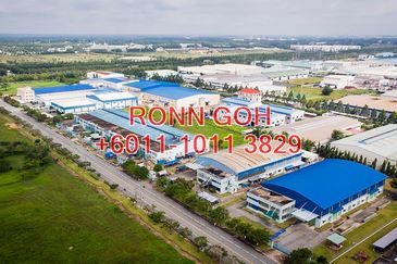 * WESTPORT HALAL PARK LAND 9.36 ACRES ( FOR SALE )