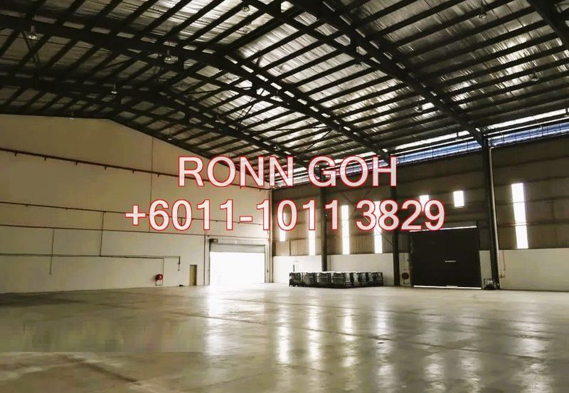 * KOTA DAMANSARA & KWASA DAMANSARA : PRIME SEMI-DETACHED SHOWROOM / WAREHOUSE ( FOR RENT )