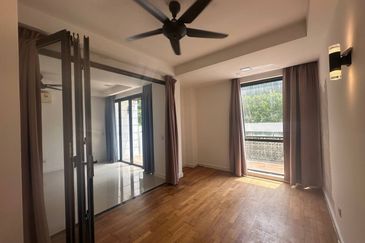 Mozart, Symphony Hills