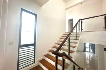 Mozart, Symphony Hills