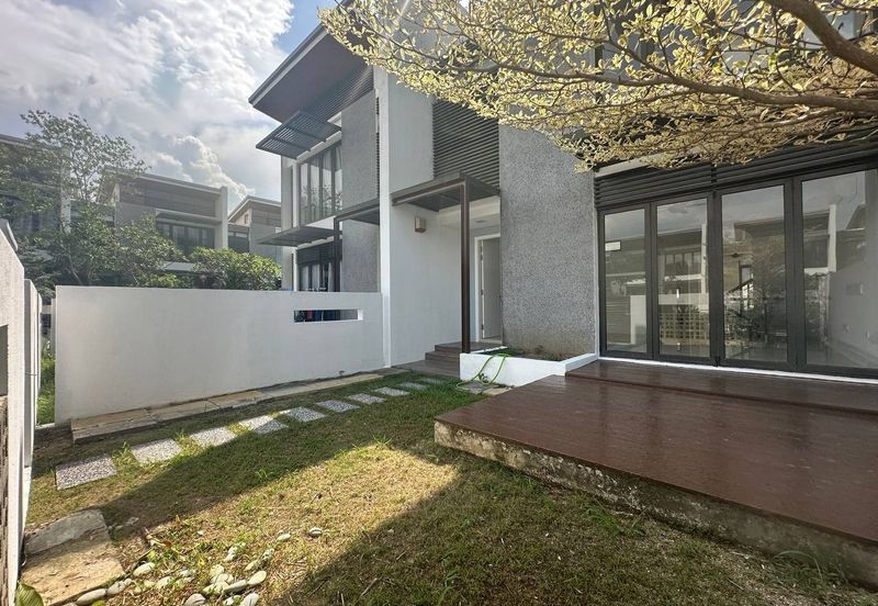 Mozart, Symphony Hills