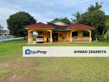 TANAH LUAS, 17072 sqft, Banglo Setingkat, Dato Hj Kosai, Muar. Mengadap jalan utama, Johor, Muar