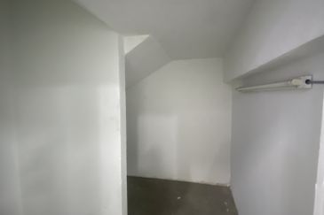 Bersatu Industrial Park @ Taman Cheras Jaya 1.5-Storey Factory, Balakong, Selangor