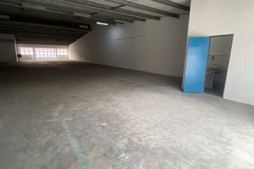 Bersatu Industrial Park @ Taman Cheras Jaya 1.5-Storey Factory, Balakong, Selangor