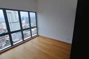 The Luxe by Infinitum