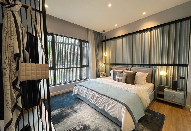 Emerald 9 Condominium