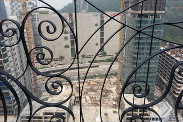 Colonial @ Empire city