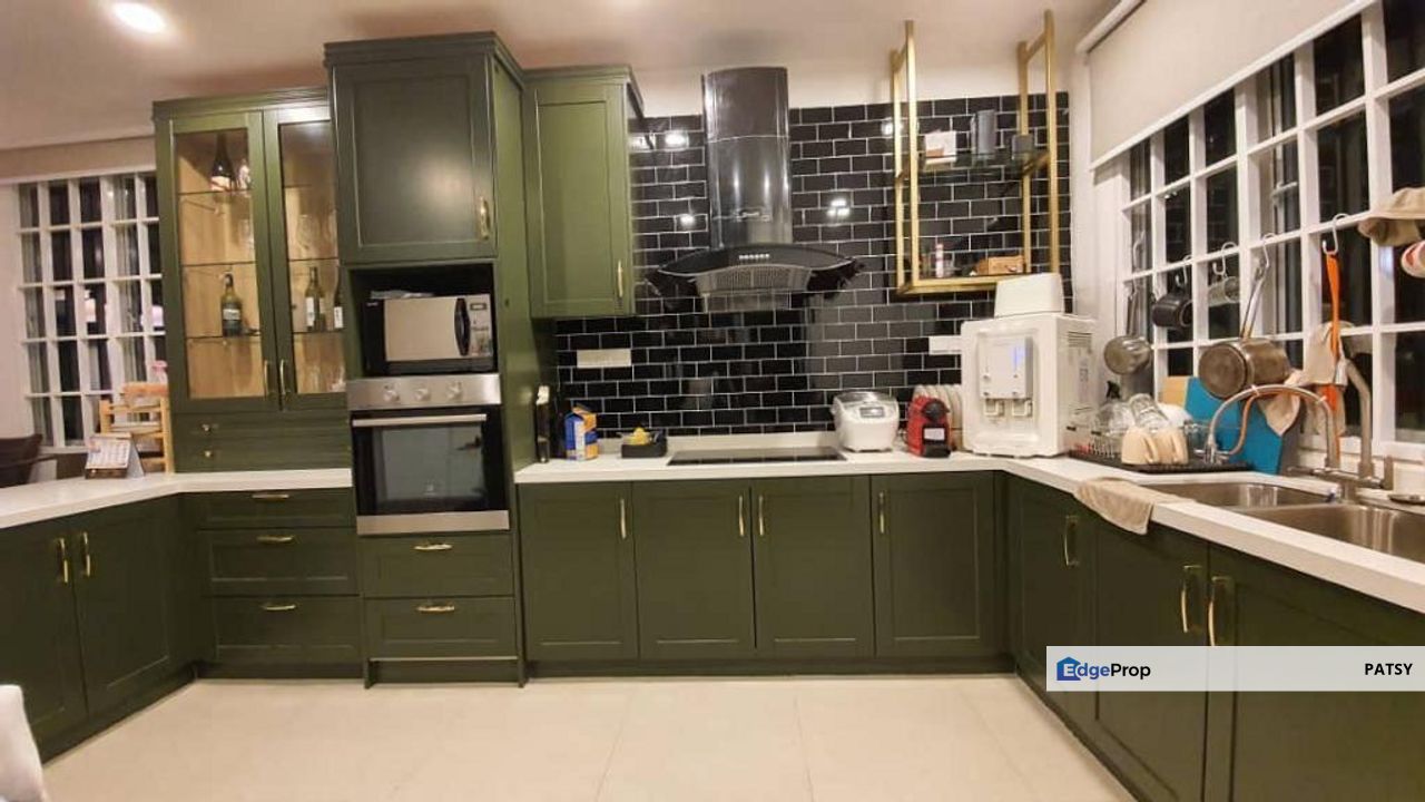 Casaview Homes, CORNER unit, Renovated & ready to move-in, Selangor, Cyberjaya