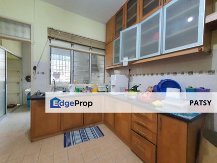 Puteri 12 Panoramic View Extended kitchen with cabinet, Selangor, Bandar Puteri Puchong