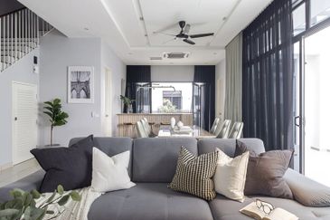 KOTA KEMUNING [NEW] 2-STY AFFORDABLE LINKHOUSE WITH GARDEN HOME CONCEPT