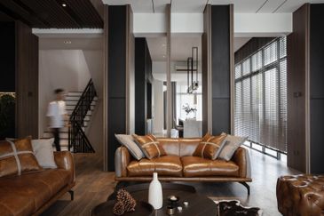  Semi d house in Kota Kemuning