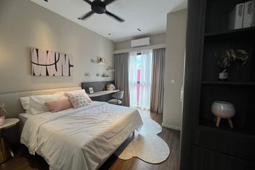  GARDEN HOME SEMI D CONCEPT