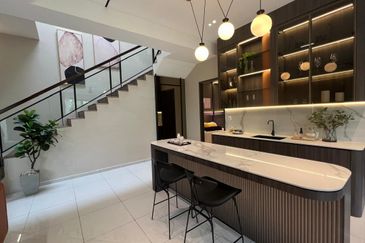  GARDEN HOME SEMI D CONCEPT