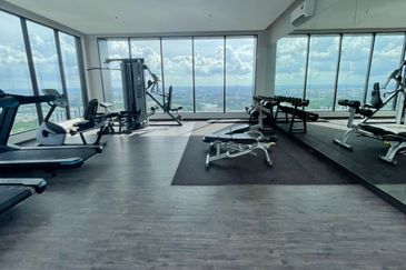 Hill10 Residence @ i-City