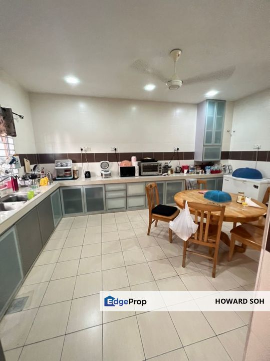 Big Semi renovated, ample car park space, extended kitchen, Selangor, Klang