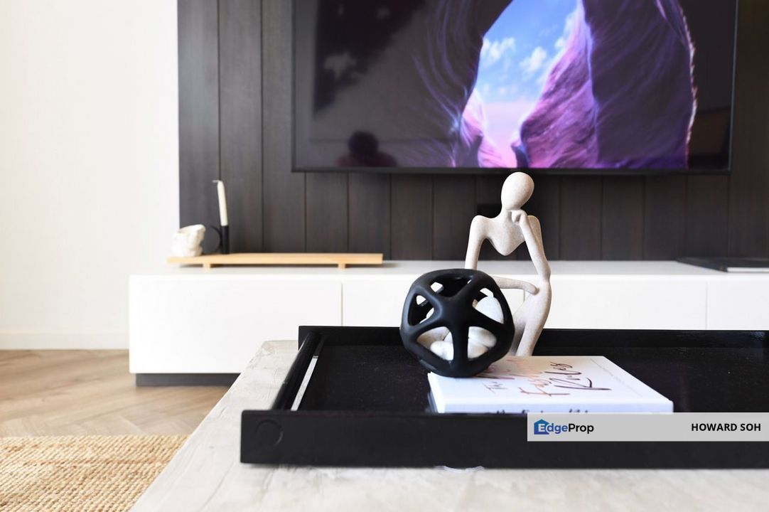 Fully Furnished Town House, Swimming Pool,Gym, basketball court, Selangor, Shah Alam