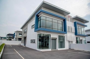 Gateway 16, Bandar Bukit Raja