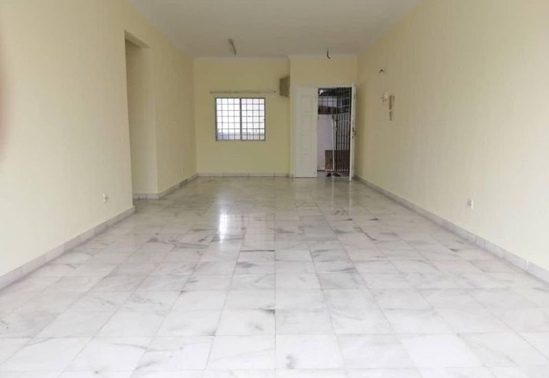 Endah Regal Condominium