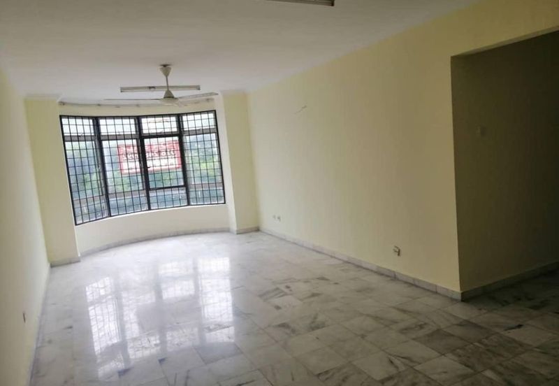 Endah Regal Condominium