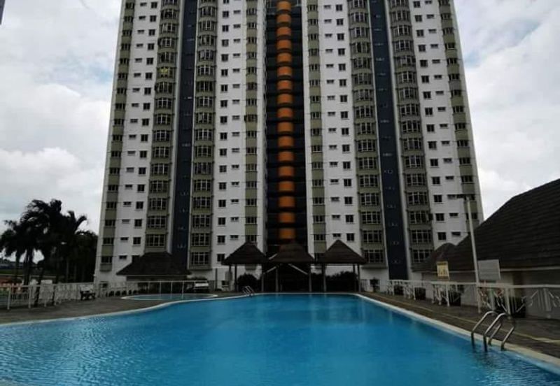 Endah Regal Condominium