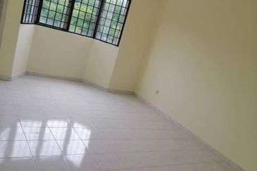 Endah Regal Condominium