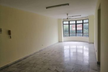 Endah Regal Condominium