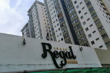 Endah Regal Condominium