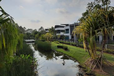 Lepironia Gardens, Setia Eco Glades