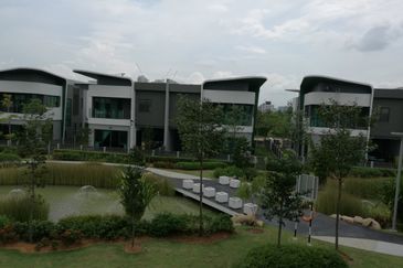 Lepironia Gardens, Setia Eco Glades