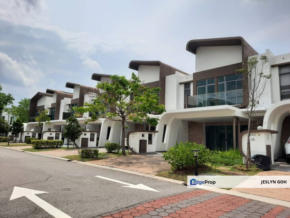 LIU LI GARDEN, SETIA ECO GLADES, CYBERJAYA SUPERLINK VILLA LA 26X96+20FT, Selangor, Cyberjaya