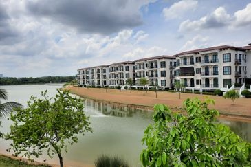 Isle of Kamares, Setia Eco Glades