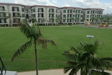 Isle of Kamares, Setia Eco Glades