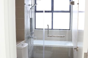 Isle of Kamares, Setia Eco Glades