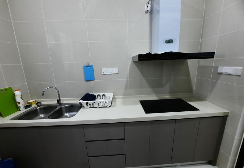 Isle of Kamares, Setia Eco Glades