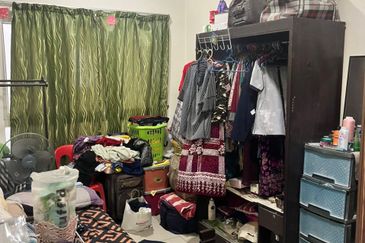 Seasons Luxury Apartments @ Amara Larkin