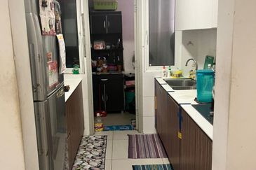 Seasons Luxury Apartments @ Amara Larkin