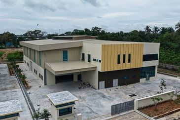 Kempas Utama Industrial Park