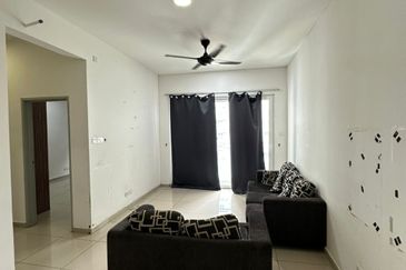 Seasons Luxury Apartments @ Amara Larkin