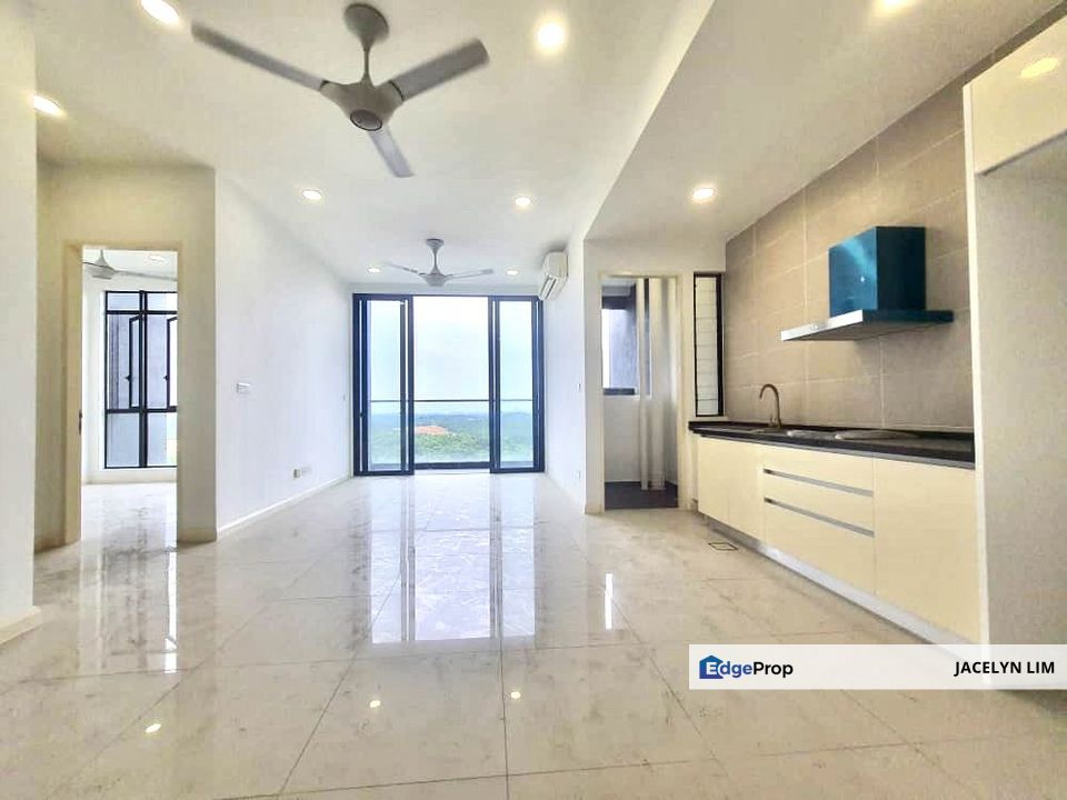 Medini  2 bedrooms @ D Pristine, Medini  For Sale, Johor, Nusajaya