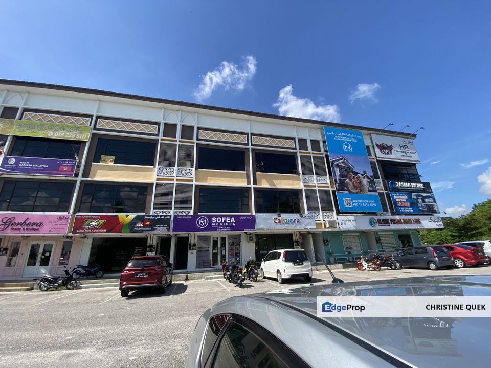 Kedai 3 Tingkat untuk Dijual di Tunjung, KB, Kelantan, Kota Bharu