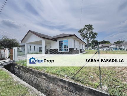 Corner Lot Bungalow for Rent @ Mahkota Hills, Lenggeng, Negeri Sembilan, Lenggeng
