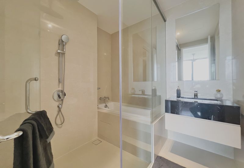 Pavilion Ceylon Hill