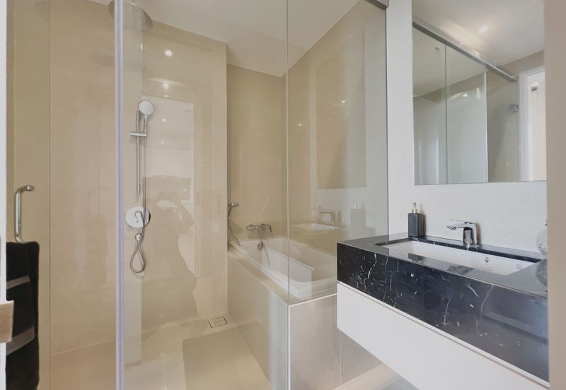 Pavilion Ceylon Hill