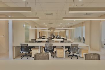 Menara EcoWorld (The Stride Strata Office @ BBCC)