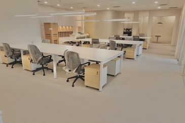 Menara EcoWorld (The Stride Strata Office @ BBCC)